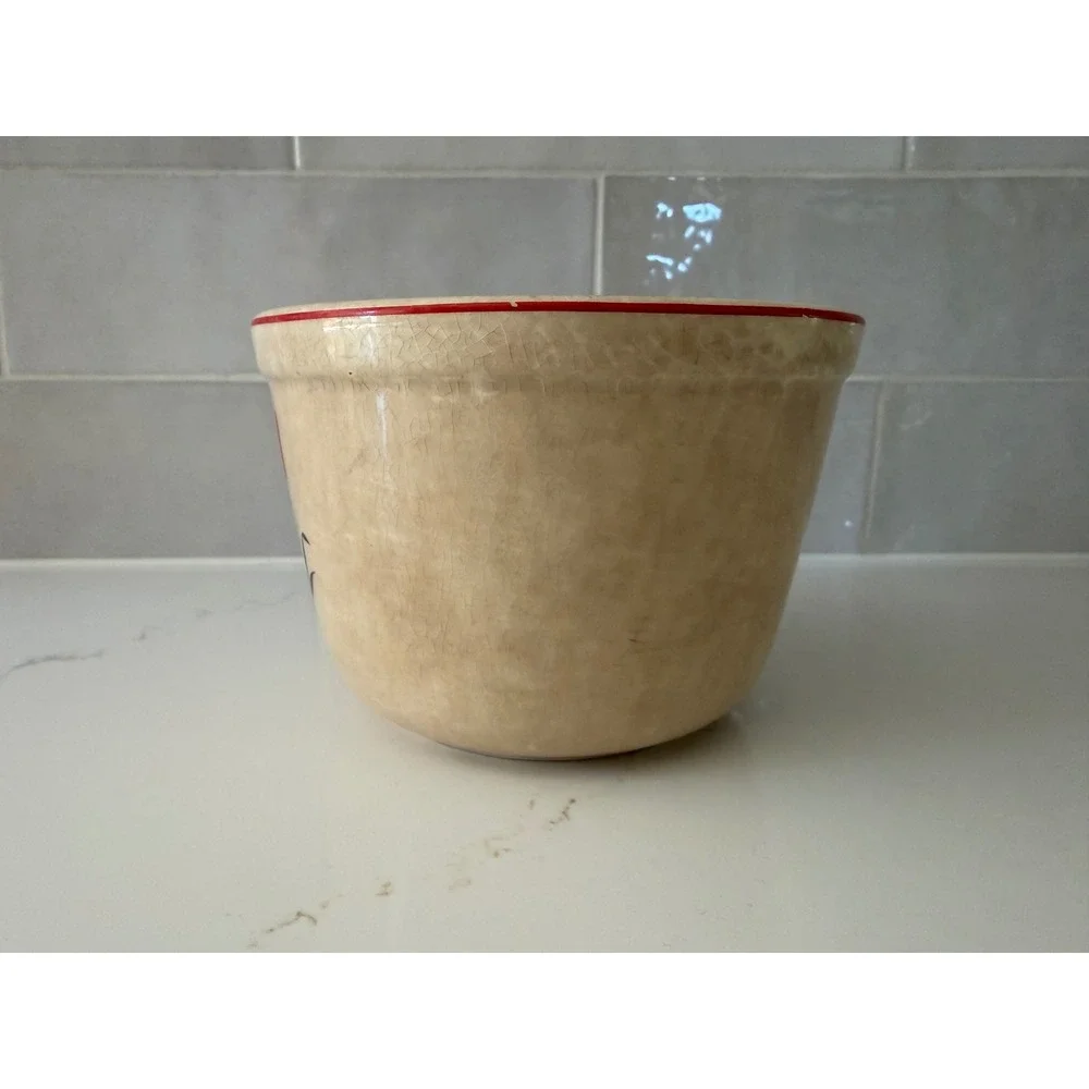 Universal Cambridge Small Mixing Bowl Red Cattails Stoneware Tan Vintage MCM